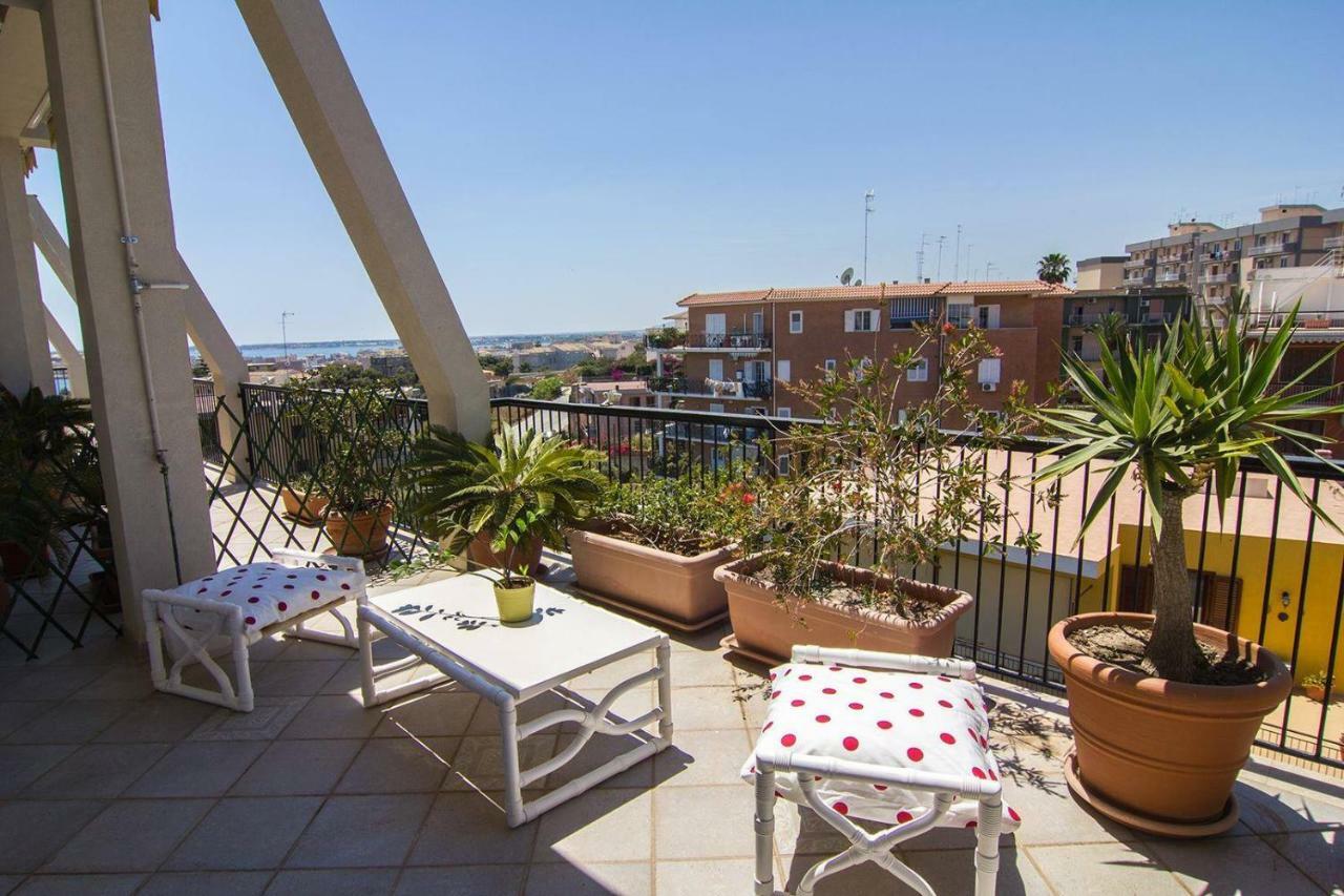 A Casa Di Lia Apartment Syracuse ภายนอก รูปภาพ